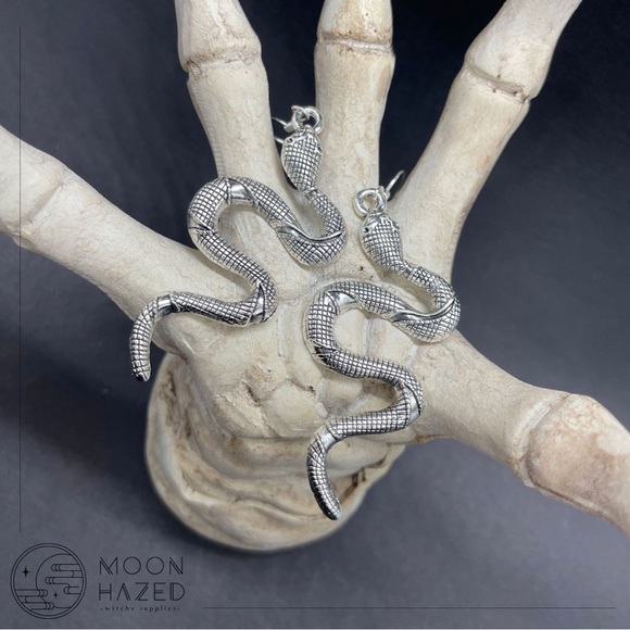 Snake Earrings - Picture 3 of 3